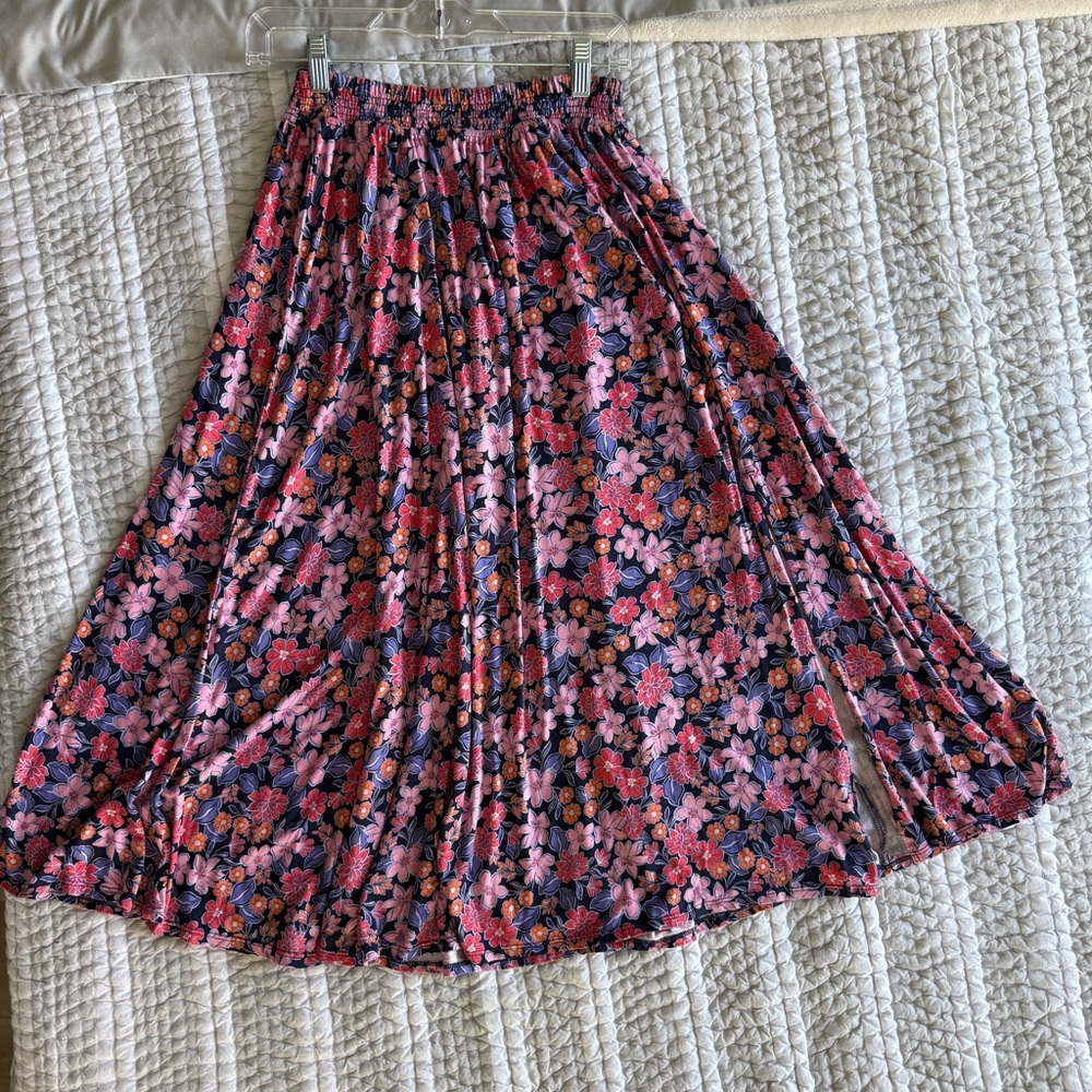 Draper James Floral Knit Midi Skirt - Picture 7 of 10